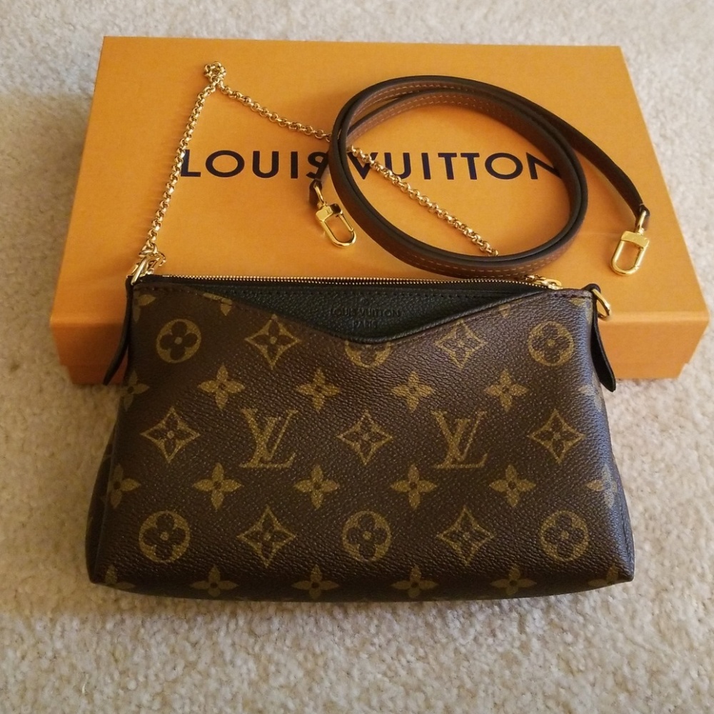 LV Pallas Clutch Noir (SOLD)